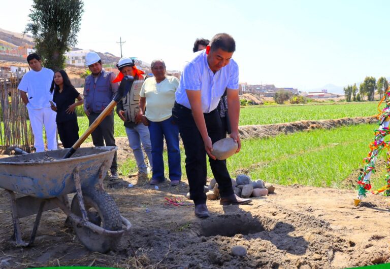 Deán Valdivia: canal Bustíos beneficiará a más 200 agricultores