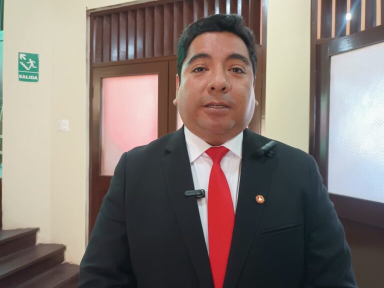 Ubinas: Identifican localidades que no pueden ser protegidas ante erupciones