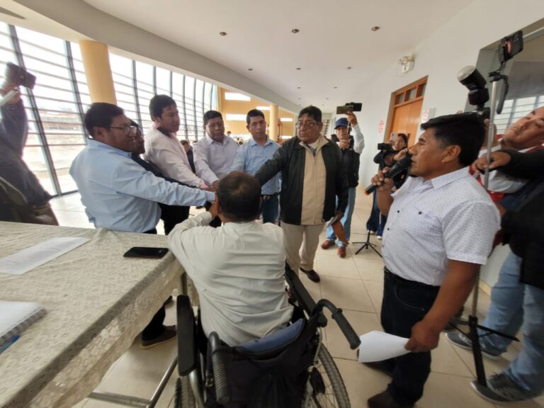 Hugo Roque Chana asume como secretario general del SUPABCPI 