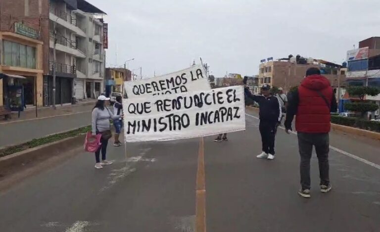 Matarani: pescadores artesanales marchan y amenazan con radicalizar protestas