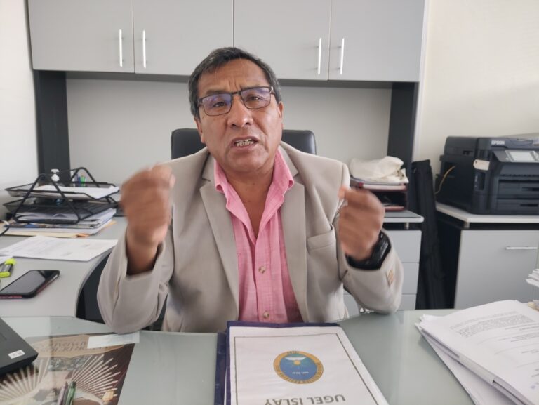 Miguel Cari no continuará al frente de la UGEL Islay en 2026