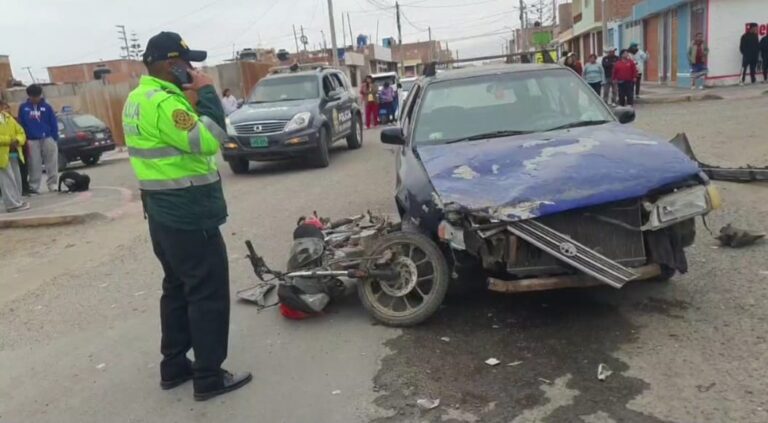Ilo: Motociclista queda grave tras violento choque con automóvil