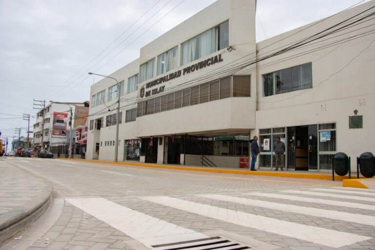 Más de S/ 12 millones en obras paralizadas en la Municipalidad Provincial de Islay