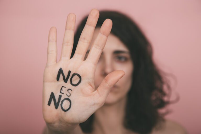 El miedo a decir “no”: una mirada cultural y personal