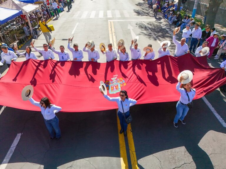 Trinquetes Políticos: Hay que promover la identidad