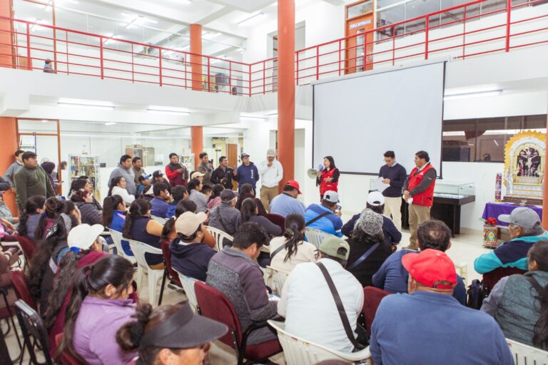 Pescadores artesanales de Ilo rechazan aplicativo digital para registrar la pota