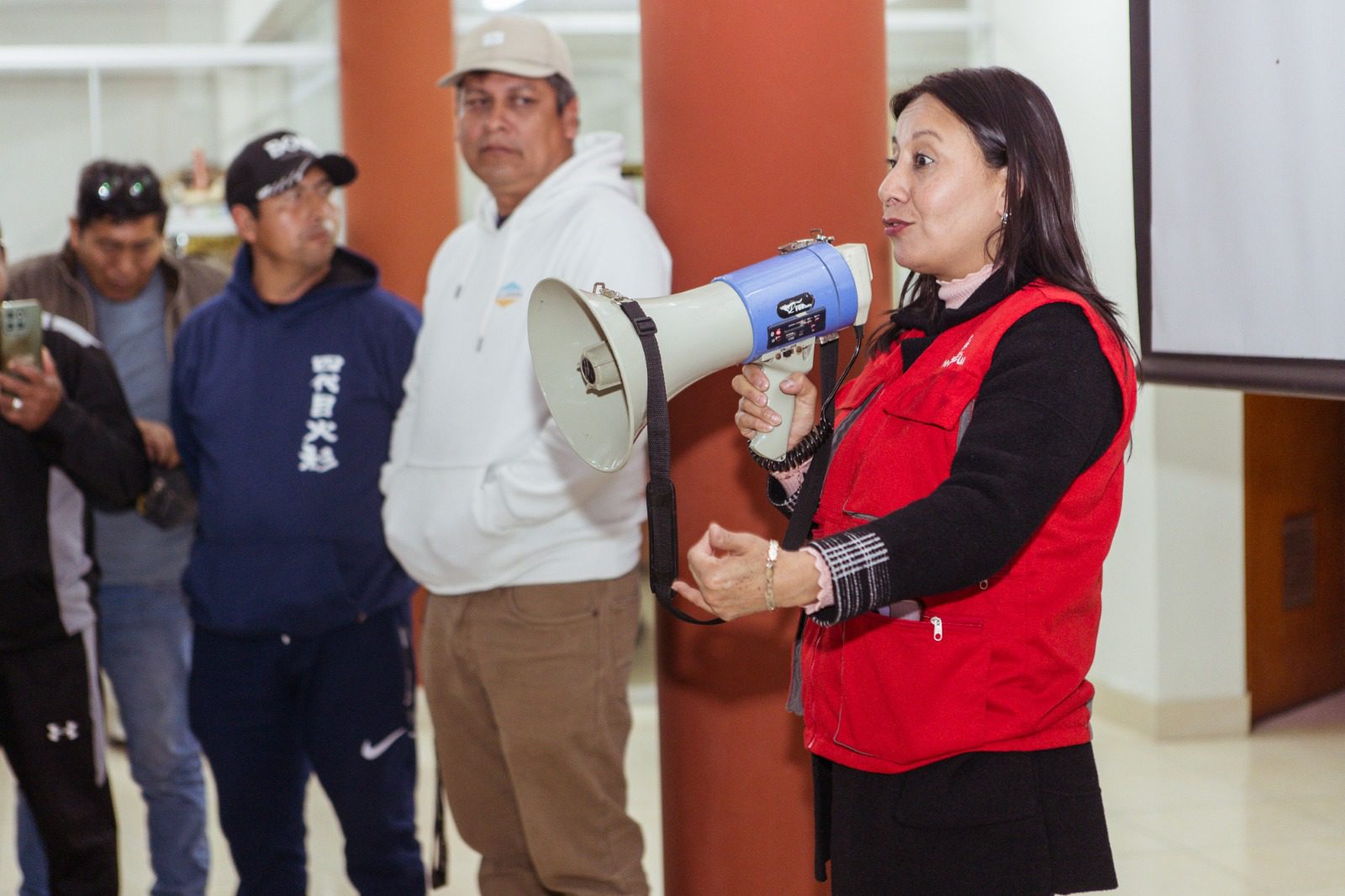 Pescadores artesanales de Ilo se reunen con director de la DIREPRO 29082025 2 La Prensa Regional