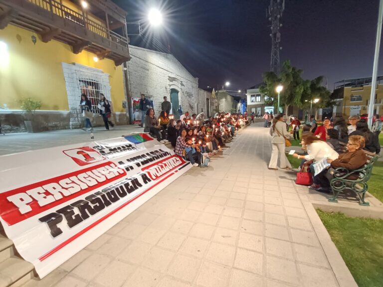 Moquegua: vigilia en apoyo a Martín Vizcarra congregó a centenares de asistentes