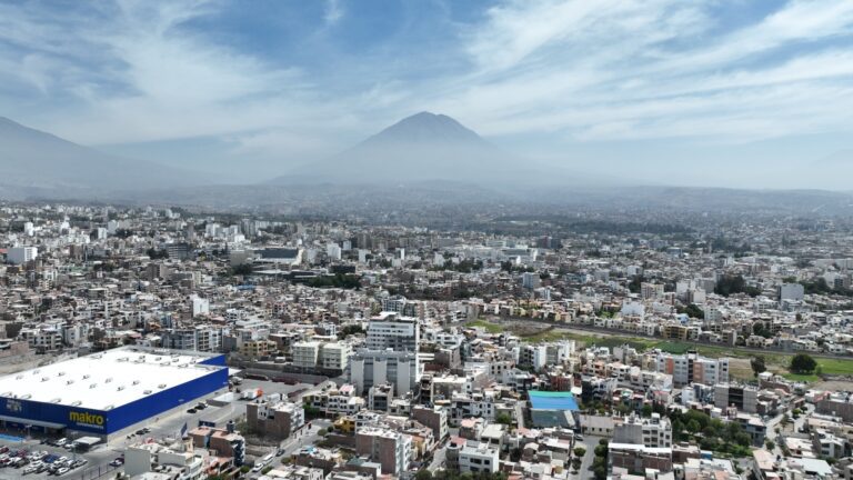 Arequipa desconfía del sistema electoral: JNE y ONPE superan el 75% de rechazo