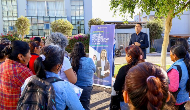 Capacitan al sector hotelero de Moquegua para elevar la competitividad