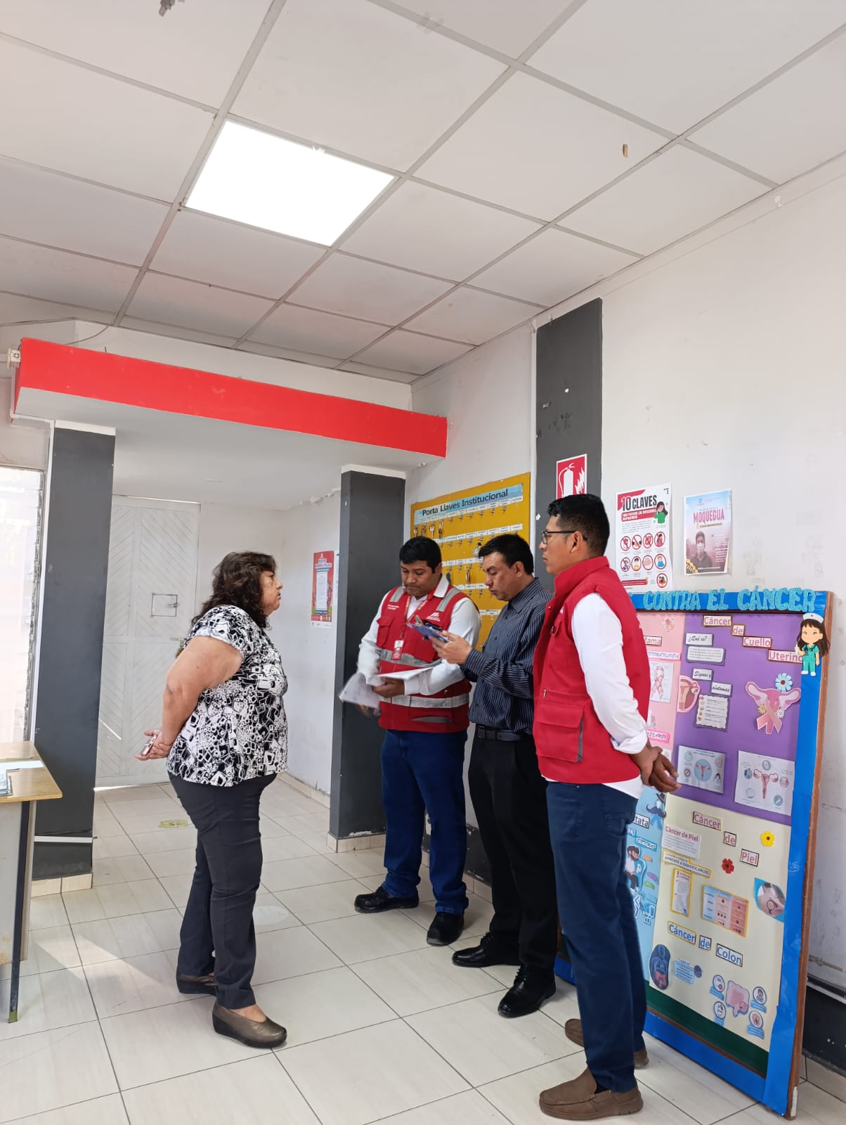 Trinquetes Políticos: Cisternas y Coralaque, peligro latente 2 Consejeros regionales realizan supervision de ingreso del personal a las instalaciones del PERPG 22092025 4 La Prensa Regional