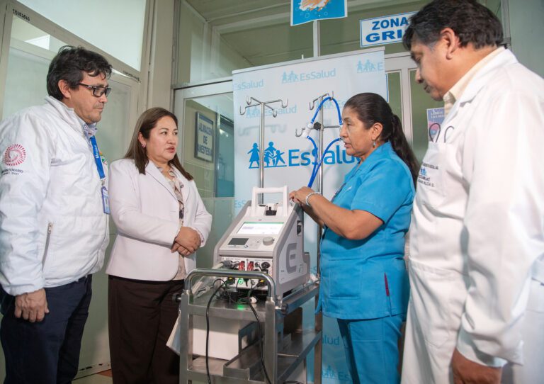 EsSalud Arequipa incorpora sistema de soporte cardíaco y pulmonar