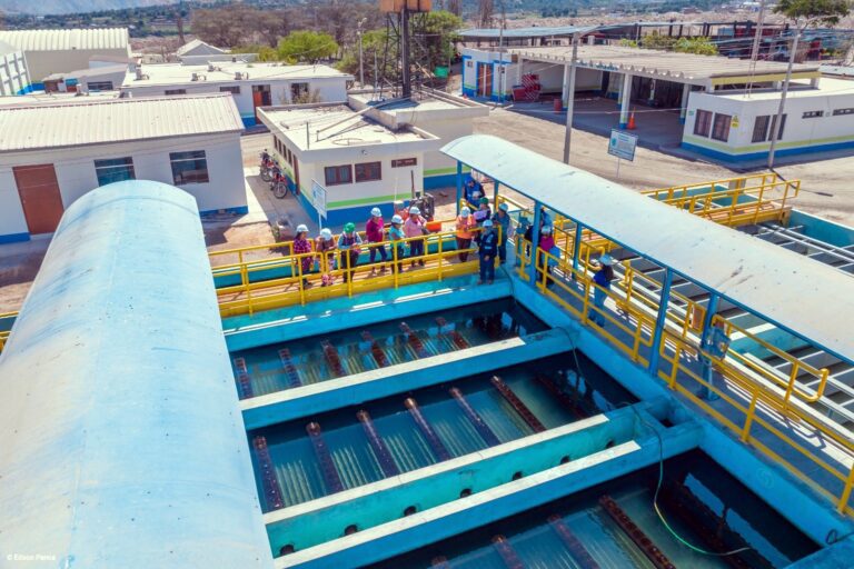 EPS Moquegua garantiza la calidad del agua potable que distribuye a sus usuarios