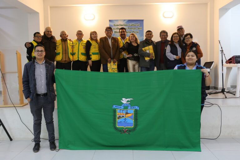 Encuentro interprovincial reunió a poetas en Islay-Matarani