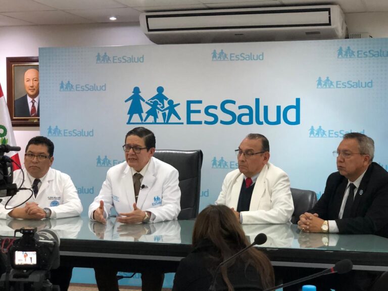 EsSalud declara ilegal huelga iniciada el 9 de setiembre y anuncia sanciones