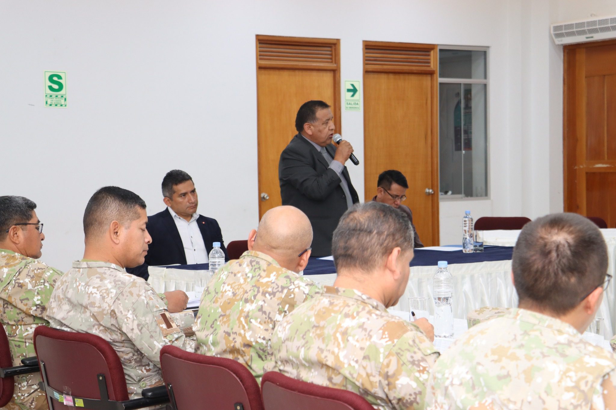 Trinquetes Políticos: Felicitaciones al torateño 2 Exposicion UNAM Ministerio de Defensa Ejercito 01072025 La Prensa Regional