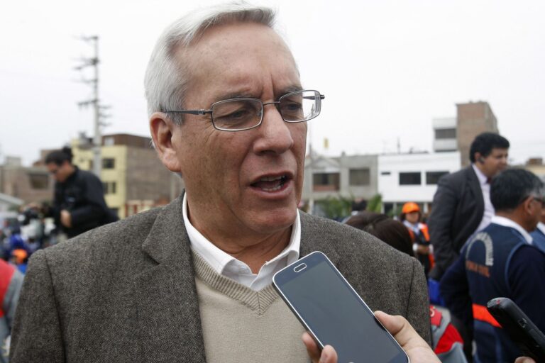 Trinquetes Políticos: Las nuevas universidades