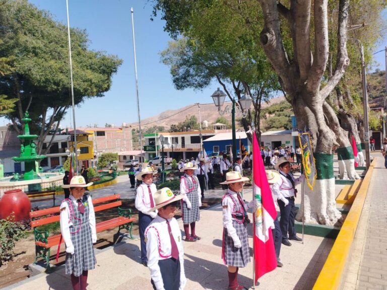 I.E. José Carlos Mariátegui de Torata celebra su 52.º aniversario con diversas actividades