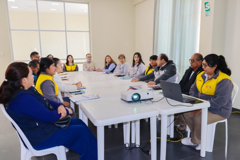 Reunión en Mejía acuerda acciones en educación y salud
