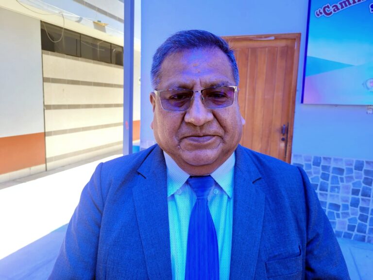 Director de I.E. Mercedes Cabello pide que se cumpla inicio de obra anunciado para 2026