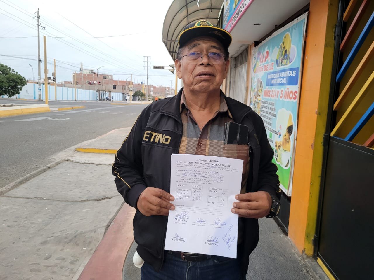 Nolberto Pauca Comite electoral del frente defensa de Ilo 22092025 1 La Prensa Regional