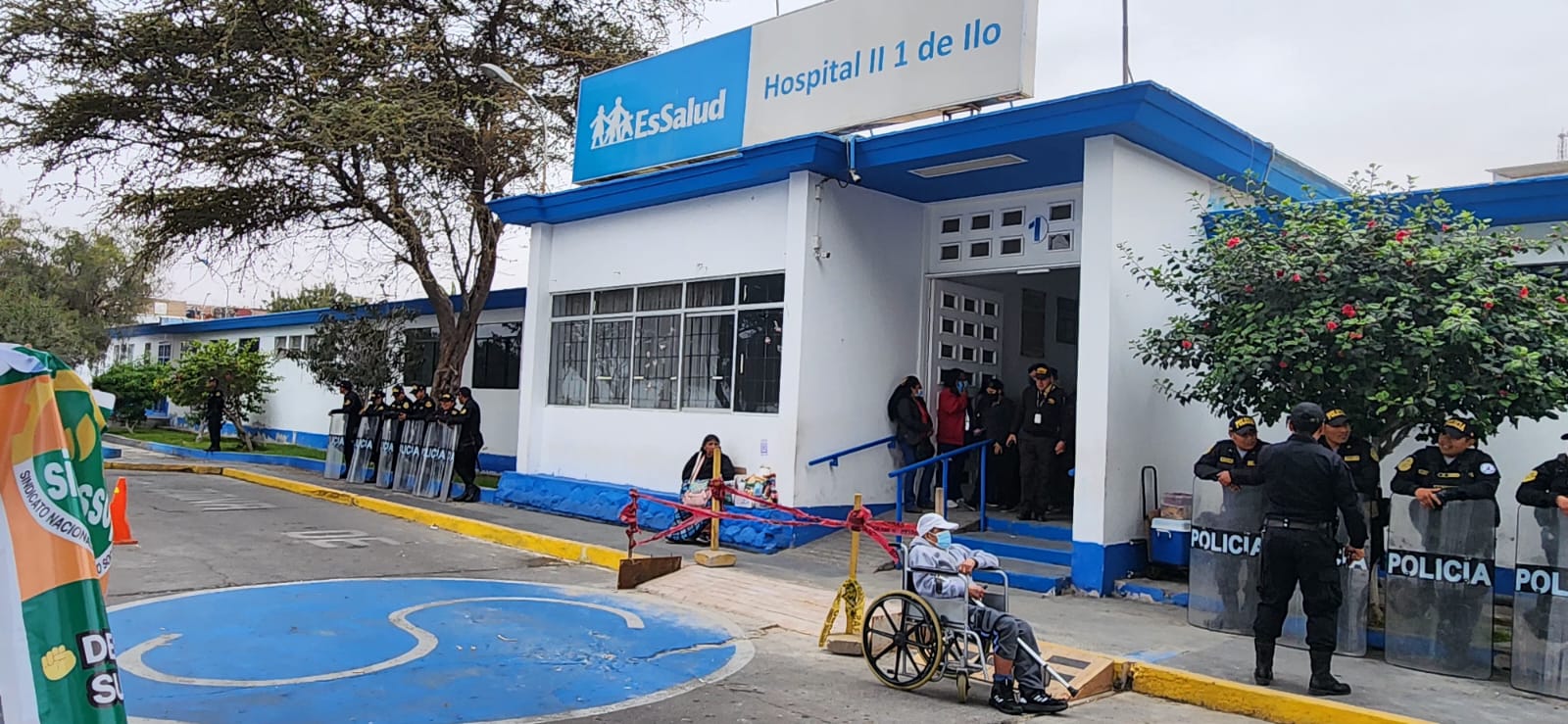 Trabajadores de EsSalud de Moquegua e Ilo inician huelga nacional indefinida 3 Paralizacion de trabajadores de EsSalud Hospital de Ilo 09092025 1 La Prensa Regional