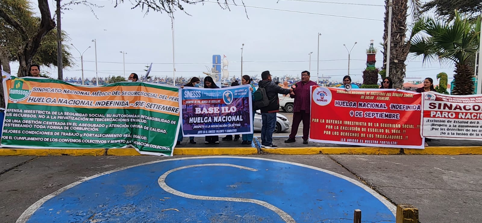 Trabajadores de EsSalud de Moquegua e Ilo inician huelga nacional indefinida 5 Paralizacion de trabajadores de EsSalud Hospital de Ilo 09092025 5 La Prensa Regional