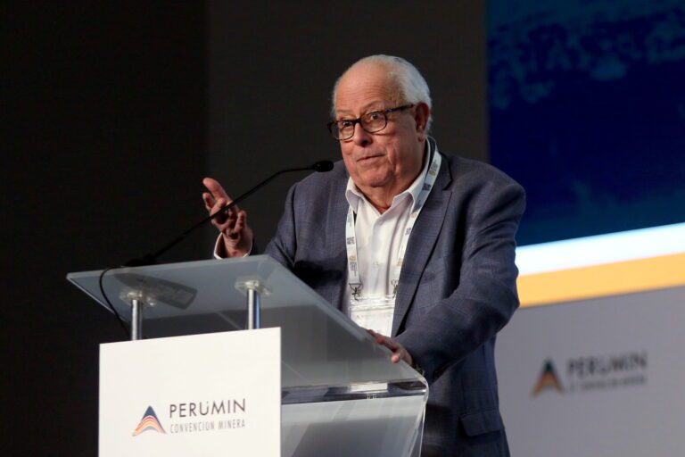 Julio Velarde: Los próximos presidentes cargarán con el desprestigio de la inflación si se cede a la tentación política