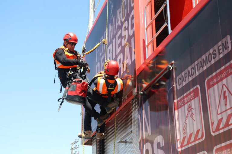 PERUMIN 37 exhibe en su Patio de Maniobras la primera unidad móvil que simula riesgos laborales