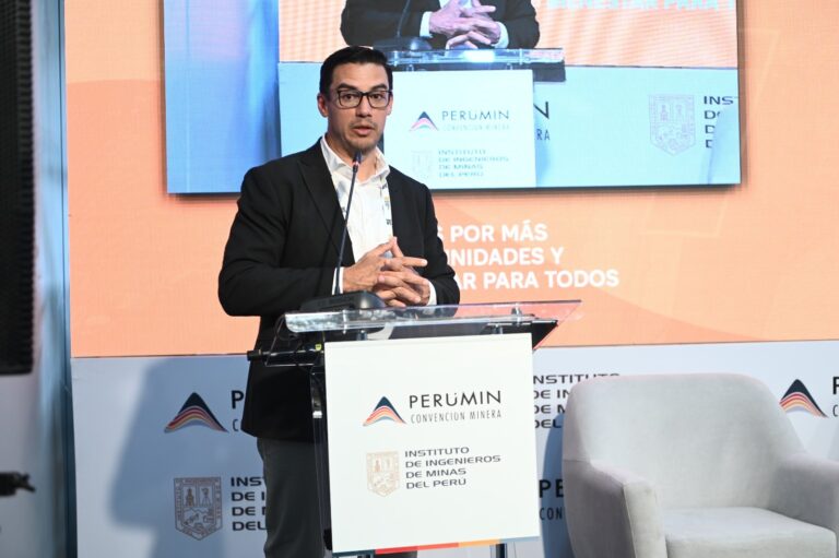 Minería ilegal: Más de 20 delitos amenazan a comunidades y a la democracia