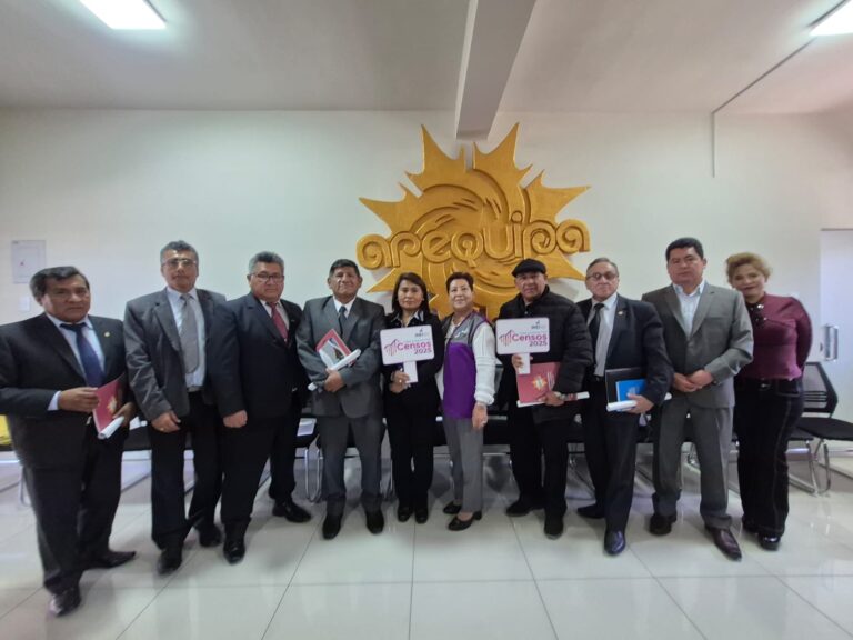 Directores de UGEL apoyarán sensibilización de censos nacionales en Arequipa