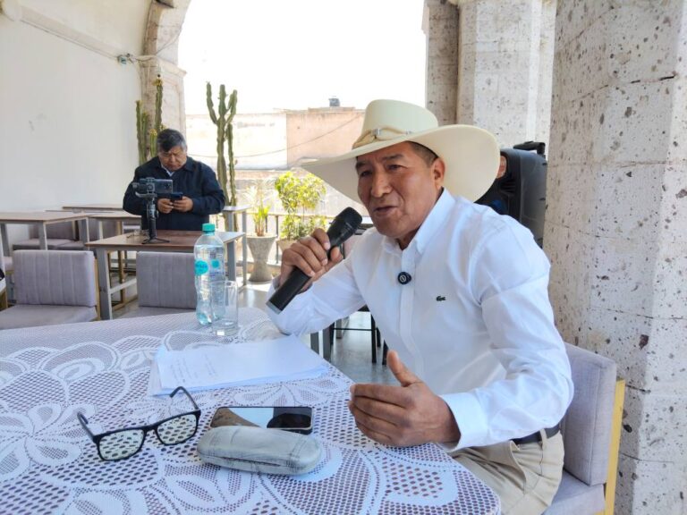 Alcalde Richard Ale exige la renuncia del ministro de Desarrollo Agrario y Riego