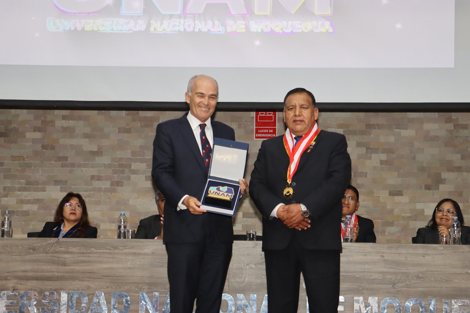 Rector de la UNAM inaugura el año académico 2025-II y anuncia proyectos 2 Roque Benavides en el inicio del semestre II 2025 de la UNAM 03092025 2 La Prensa Regional