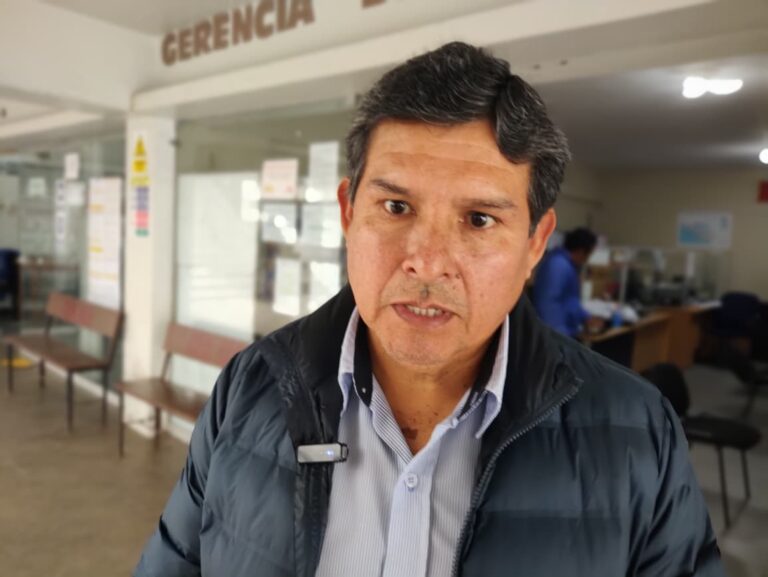 Municipio fiscalizan desorden generado por minivanes