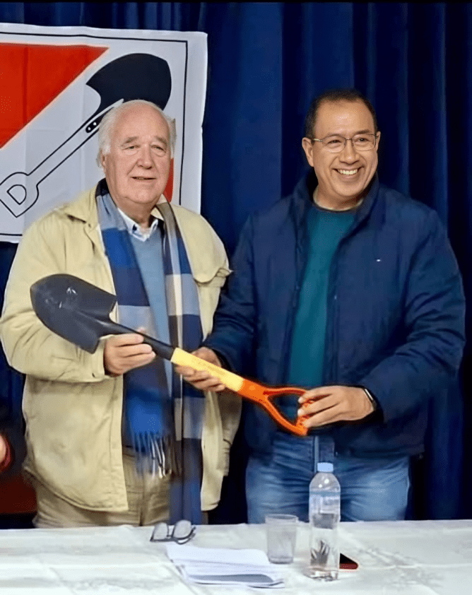 Butaca 13: Distinguen a periodistas mollendinos en Arequipa 1 Accion Popular Miguel Roman La Prensa Regional
