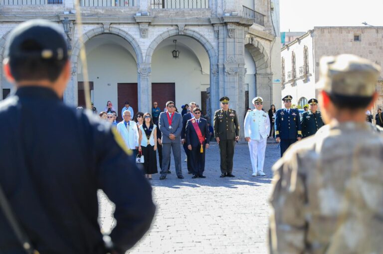 El 17% de arequipeños cree que la democracia no es importante