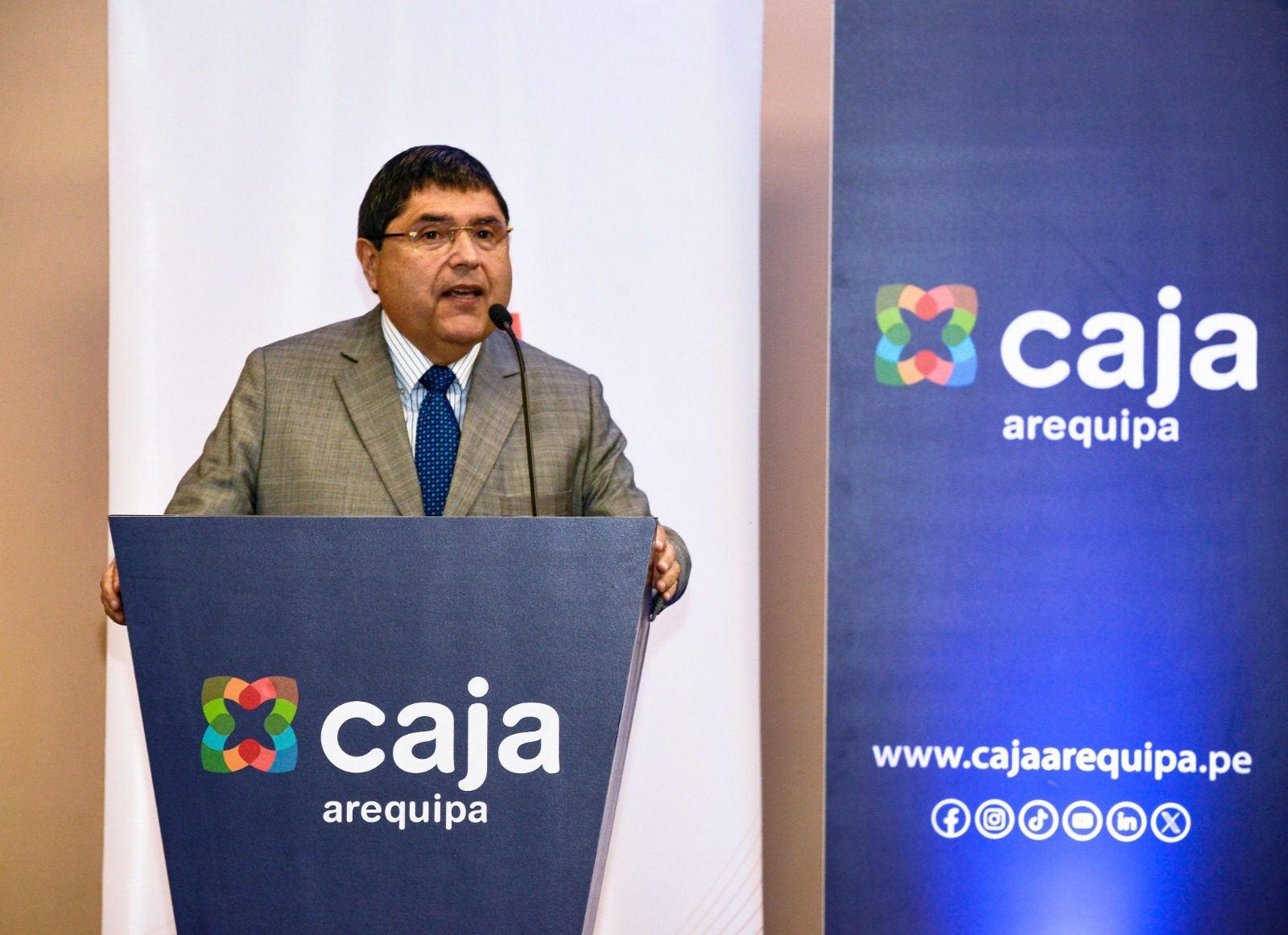 Arequipa se consolida como centro económico del sur con el Arequipa Summit 2025 2 Caja Arequipa Arequipa Summit 2025 29102025 3 La Prensa Regional