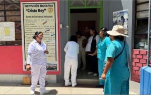 Campaña de salud beneficia a estudiantes de la I.E. “Cristo Rey” de Cocachacra 1 Campana Cocachacra Red de Salud 24102025 2 La Prensa Regional