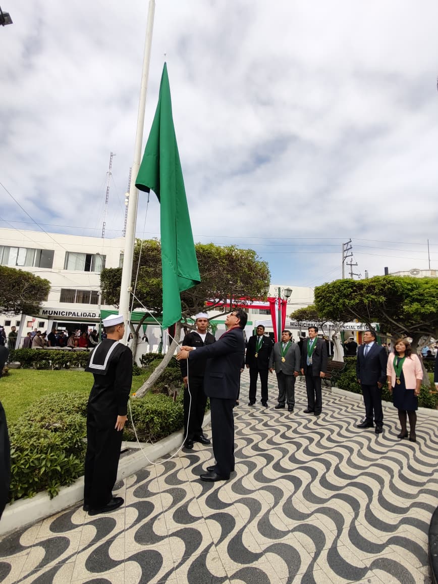 Mollendo celebró 128 aniversario de villa a ciudad con ausencias notorias 1 Ceremonia 128 aniversario villa a ciudad de Mollendo 27102025 1 La Prensa Regional