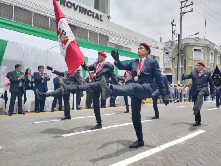 Mollendo celebró 128 aniversario de villa a ciudad con ausencias notorias