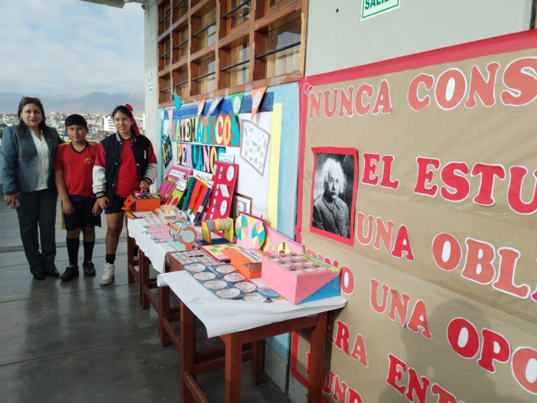 IE “Virgen del Rosario” celebró con éxito la VII Semana de la Matemática