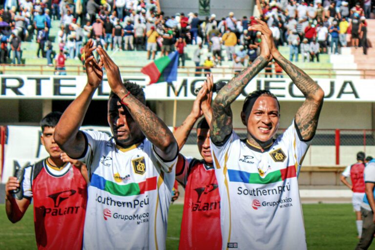 Trinquetes Políticos: Ganándose el cariño de la gente