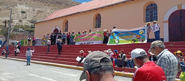Comunidad Campesina de Huasacache, Coalaque, rechaza presencia de mineras