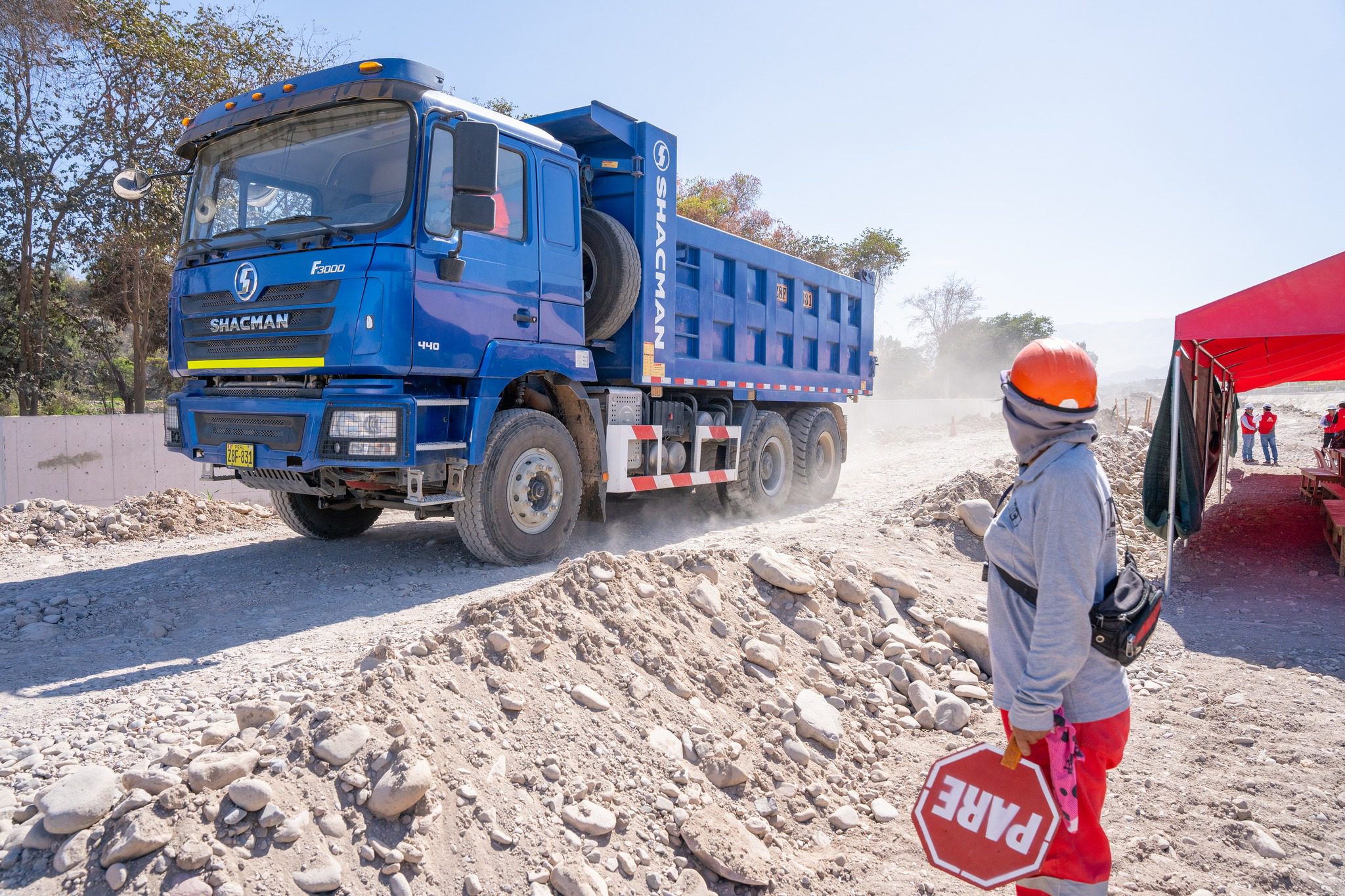 Trinquetes Políticos: En obras, ¿Quién amarra la burra? 2 Ejecucion de obras Moquegua 06102025 La Prensa Regional