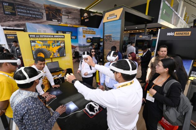 Ferreycorp y Ferreyros lideraron en PERUMIN tendencias transformadoras para la minería 12 Ferreycorp y Ferreyros lideraron en PERUMIN 29092025 2 La Prensa Regional