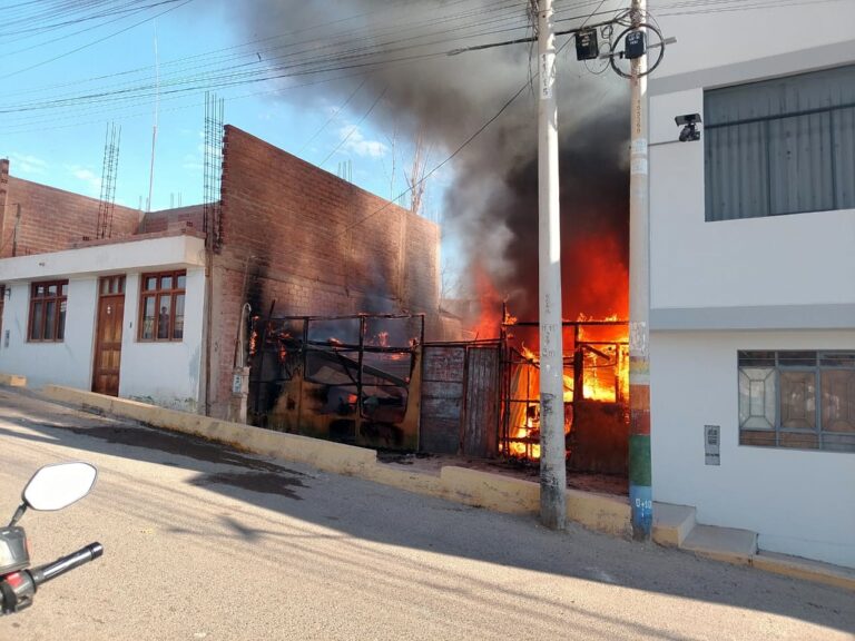 Incendio consumió vivienda en el centro poblado de San Francisco