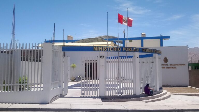Fiscales y procurador del GORE Moquegua reabren caso archivado contra Prensa Regional en aparente represalia por denuncias de corrupción