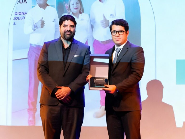 Moquegua recibe distinción nacional por su política regional de juventud