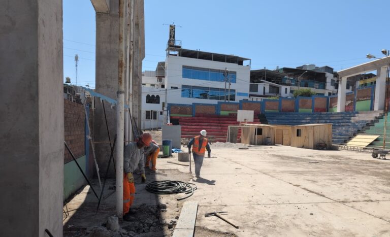 Contraloría logra reactivar obra deportiva en Paucarpata