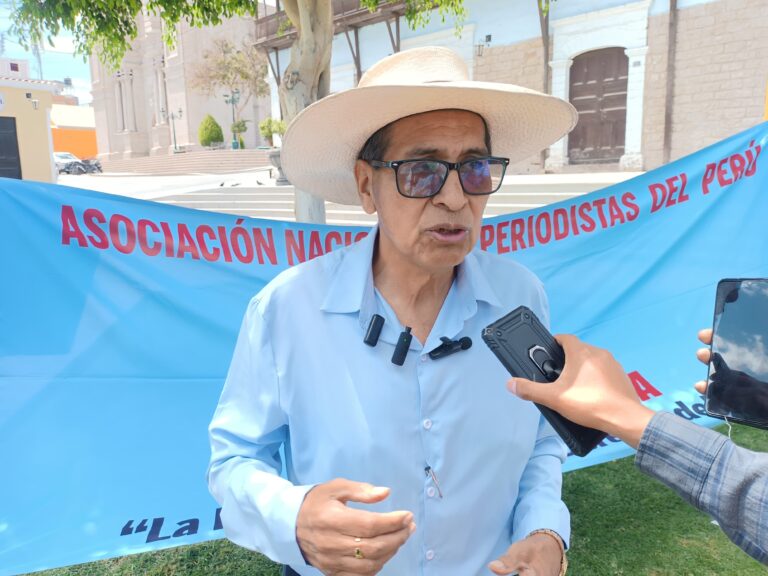 Trinquetes Políticos: El Día del Periodista bien triste